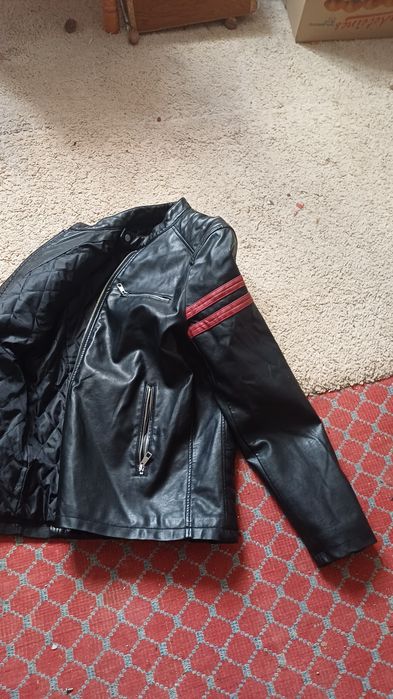 Costum de piele zara
