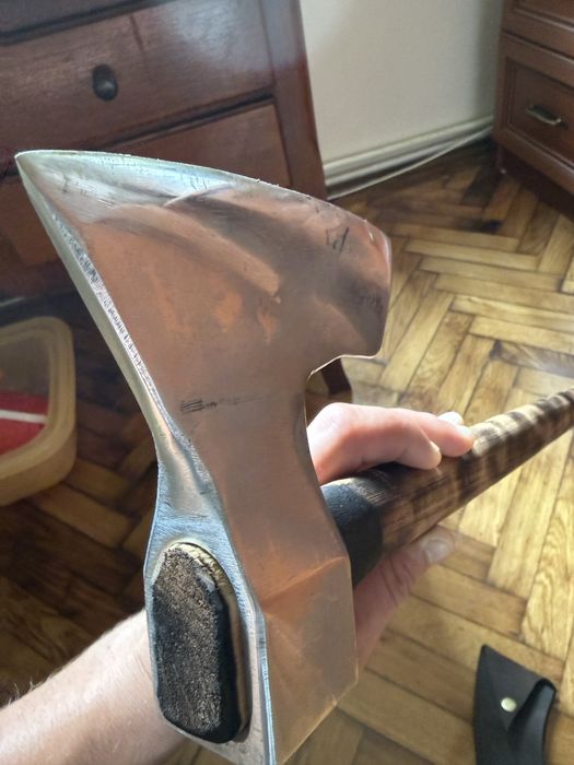Se vinde barda din foaie de arc noua cromata
