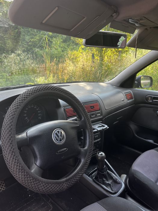 VOLKSWAGEN Golf 2002 — imagine 4