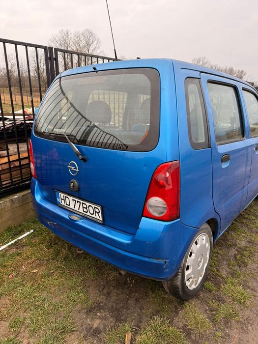 Vând Opel desmembrari