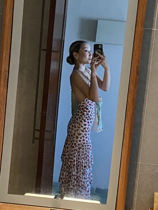 Летние одежды, по 5 тыс,