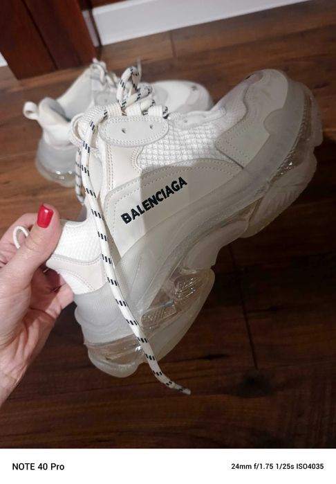 Balenciaga triple s