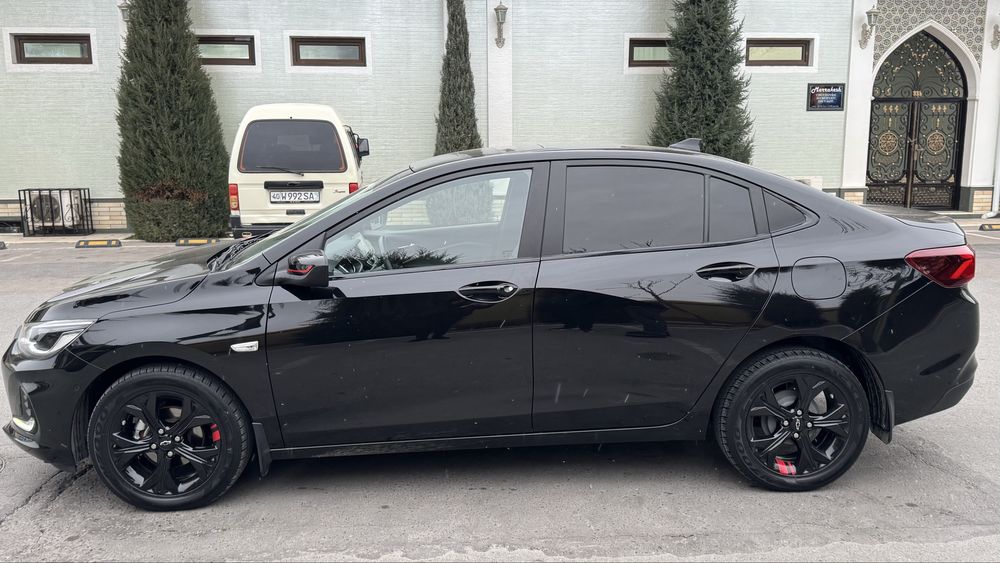 Onix premier plus 2025