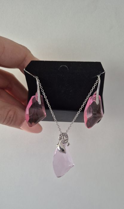 Обици и синджирче с висулка