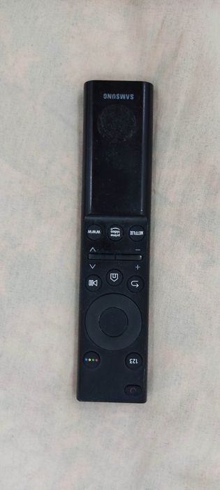 Телевизор Samsung UE50AU8000U