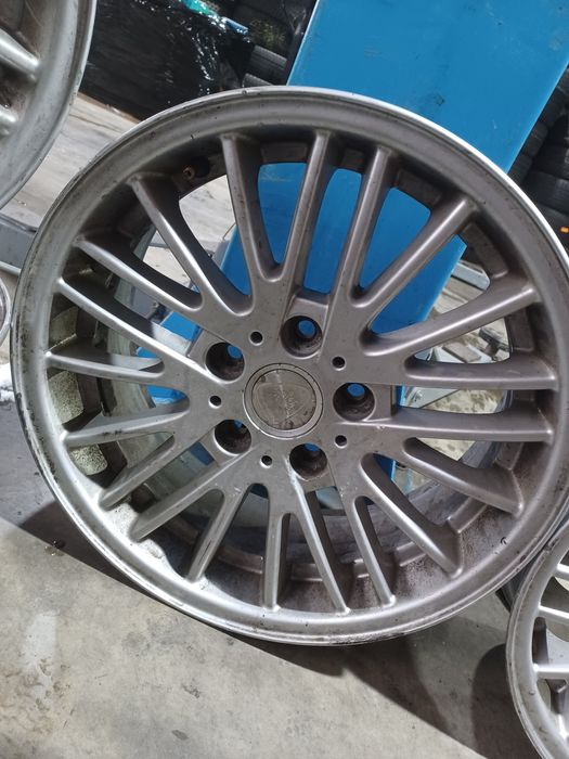 Vând jante 17  te BMW X3 5x120