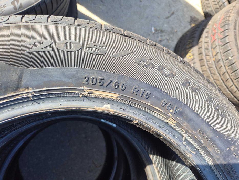 2 Anvelope de VARA - 205/60/16 96V XL - PIRELLI Cinturato P7 - CA NOI - DOT 2025 !