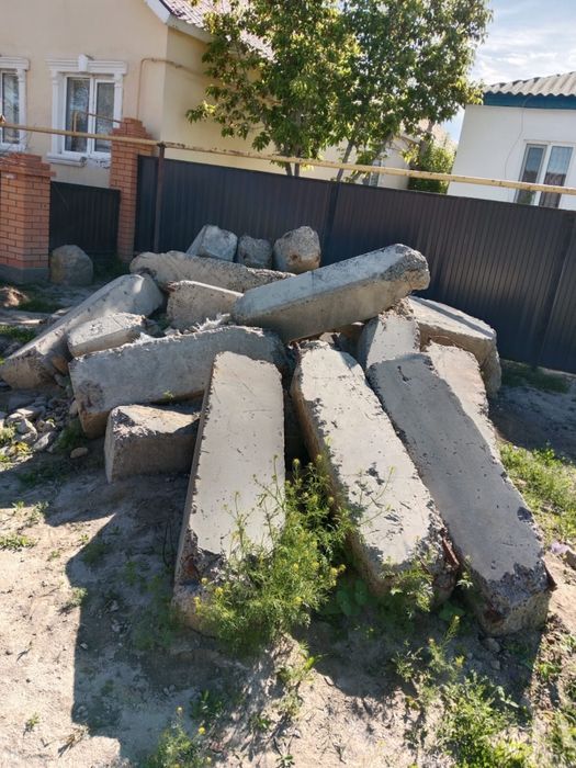 бетонные опоры/столбы