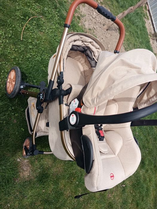 Продам коляску в отличном состоянии