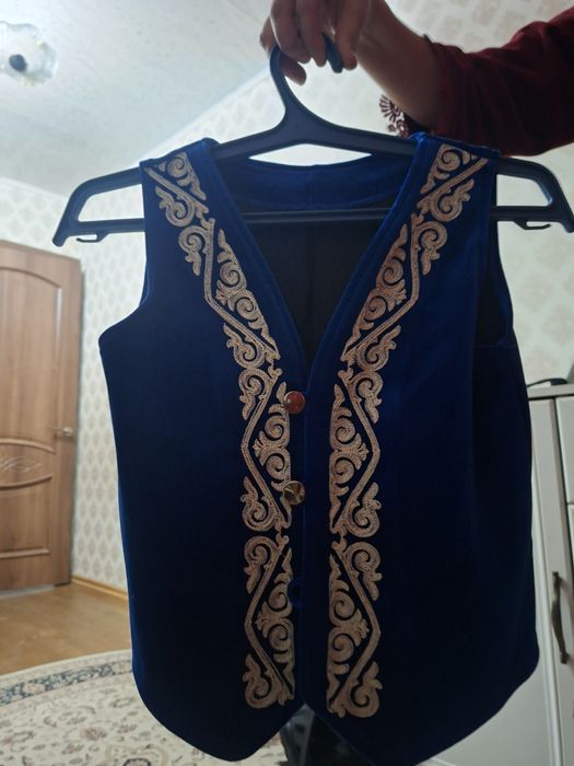 Қазақи нақыштағы кәжекеи