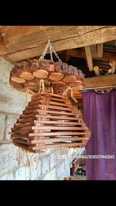 Люстры, столы, различная мебель