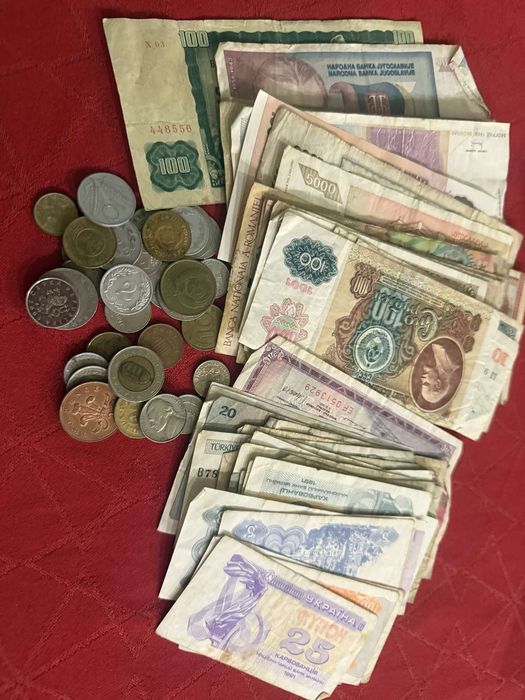 Стари чужди банкноти+монети