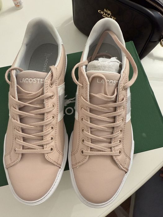 Продам кеды от Lacoste.