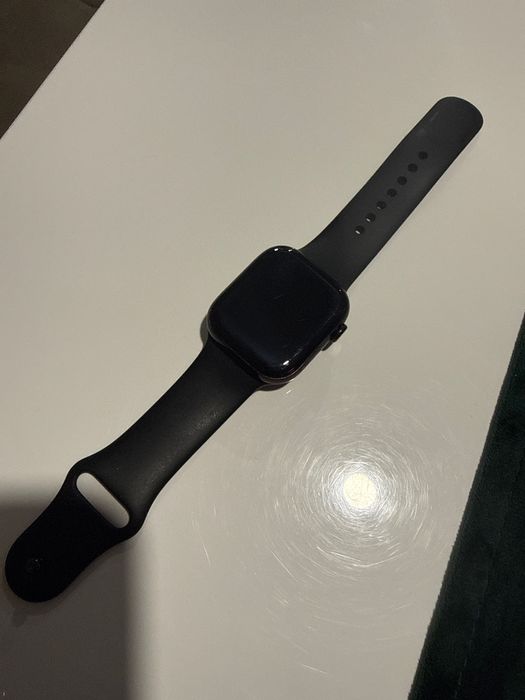 Часовник Apple Watch Series 10 (GPS)