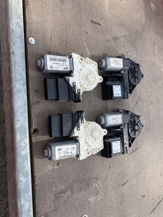 Управление за вратите/ ел. Машинки за вратите за Шкода Октавиа 2