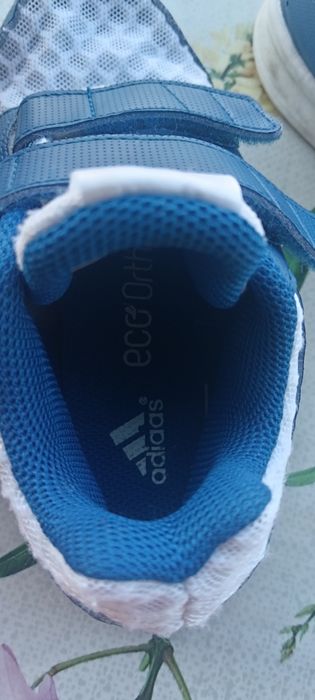 Adidas marime 28