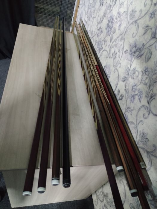 Бильярдный кий холати ало