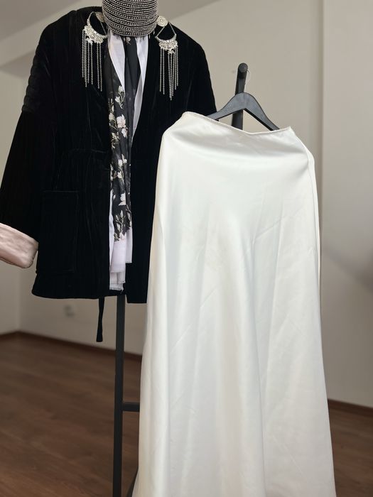 Продается насиональнный одежда