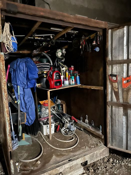 Контейнер для инструментов