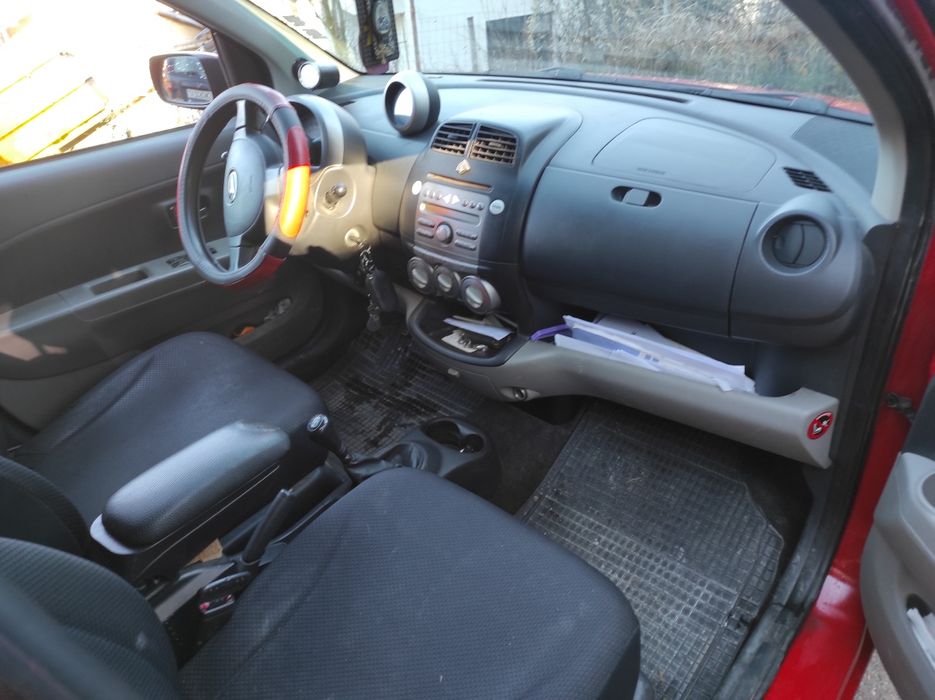 Daihatsu Sirion 1.0i