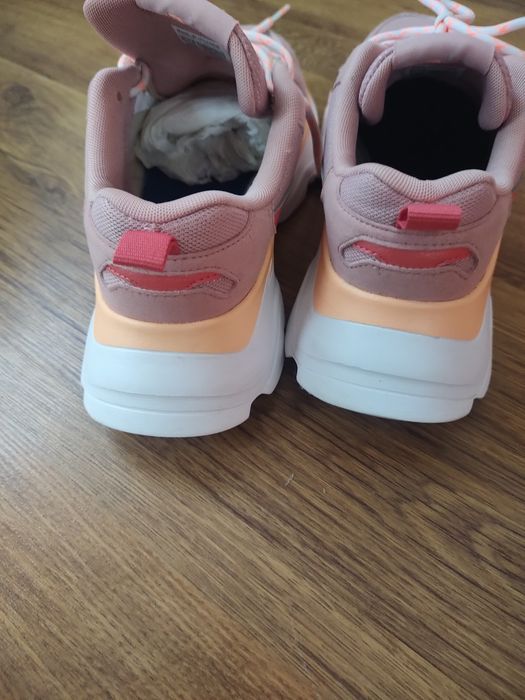 Adidași  Reebok i