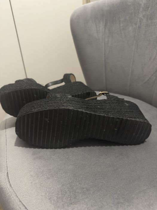 Сандали на платформа номер 39