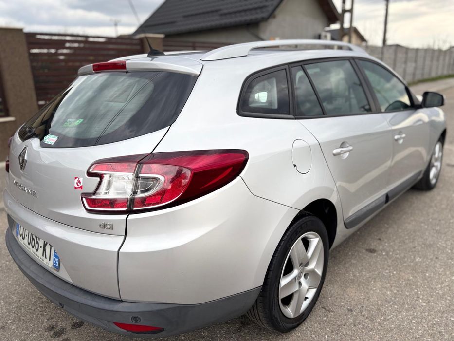 Vand megan 3 // 1,5dci // 2012 // 3200€