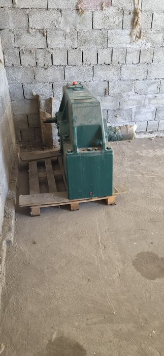 Новый редуктор ц2у 400