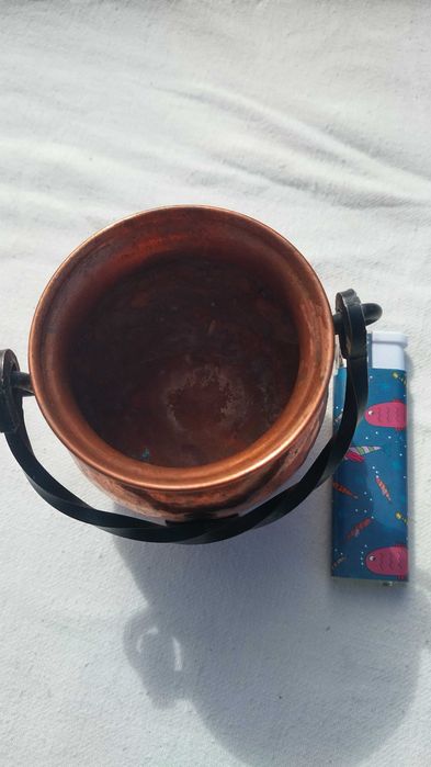 Меден решетъчен черпак и менче