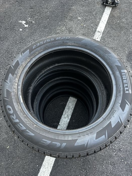 235/55/20 Pirelli шипы комплект
