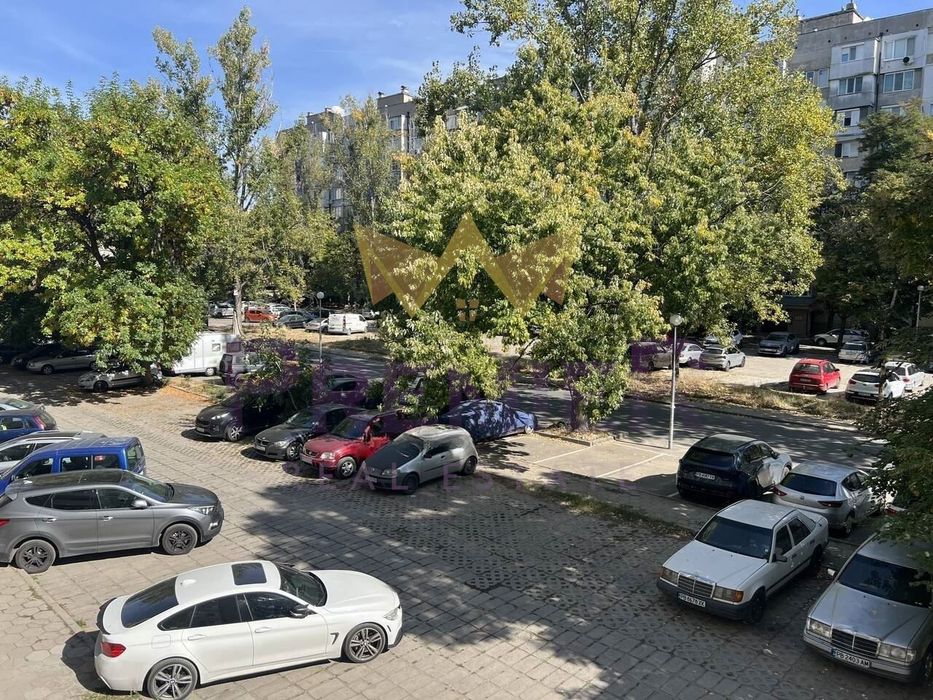 Продава се Тристаен апартамент в Пловдив, Христо Смирненски - 91 кв.м за 1561 €/кв.м - Снимка #10