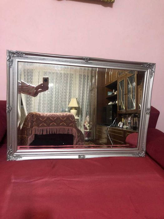 Огледало за Стена