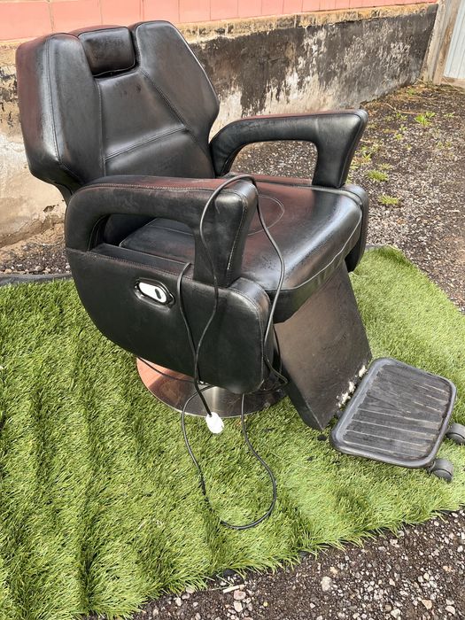 Продам кресла для парикмахера и т.д