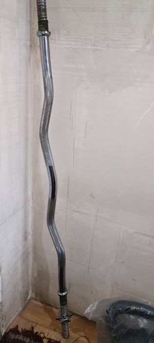 Кривой гриф штанги