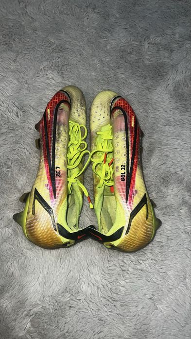 Vand ghete fotbal nike mercurial 44