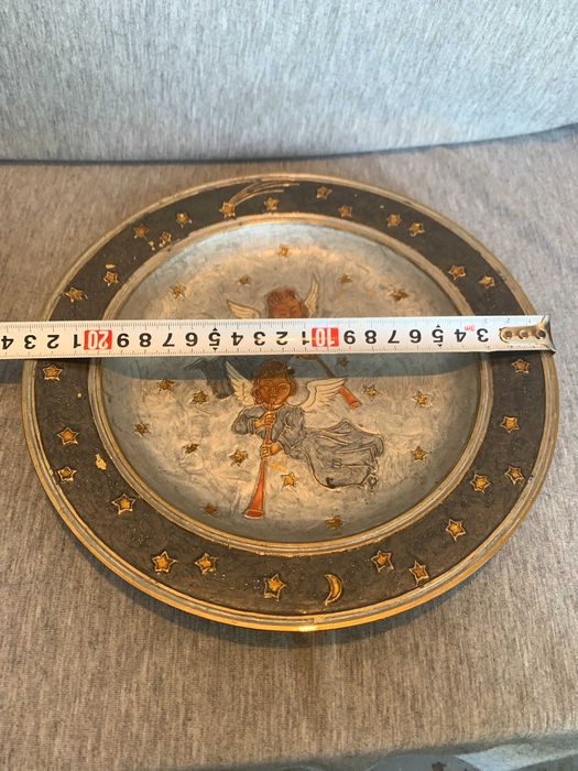 Месингова чиния за стена с ангели