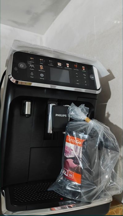 Espressor automat Philips seria 5500