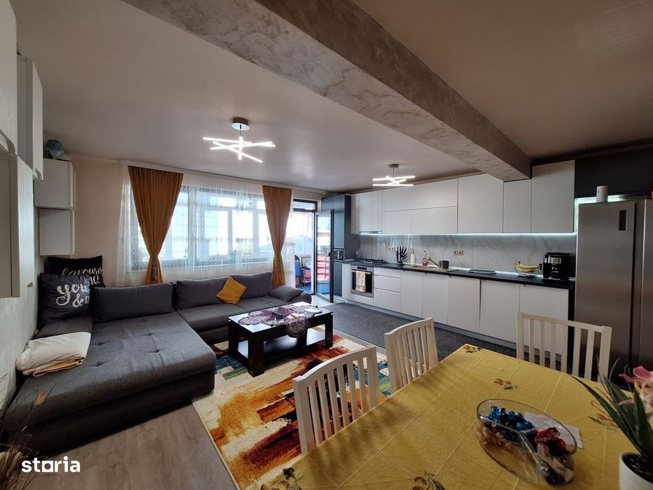 Apartament cu 2 camere, gradina de 51 mp, zona Stejarului
