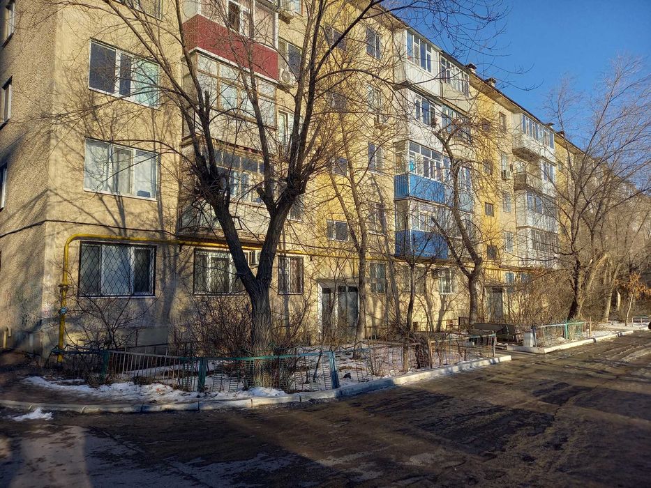 3х комнатная,центр,Космос