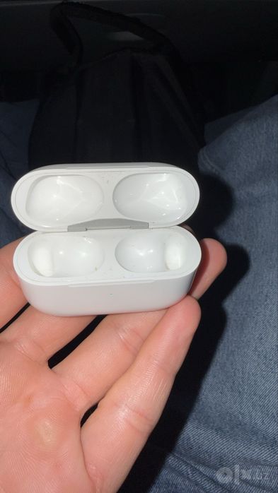 Air pods pro 2, кейс лайтинг