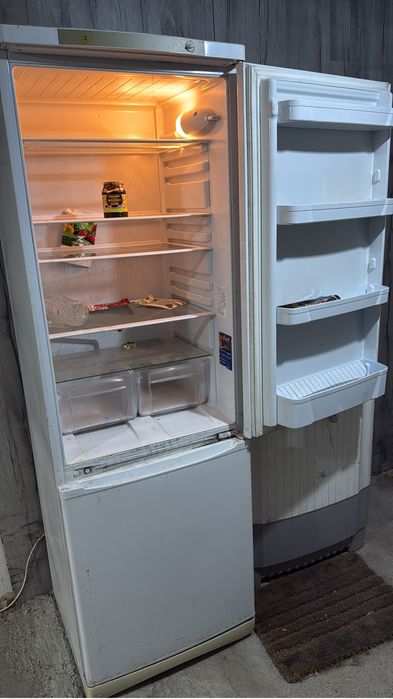 Холодильник не рабочий