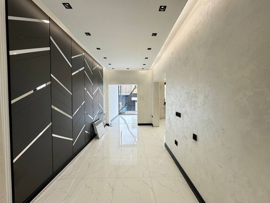 Продается нежилое помещение, ориентир: Ц-15 Жангох, 70м²