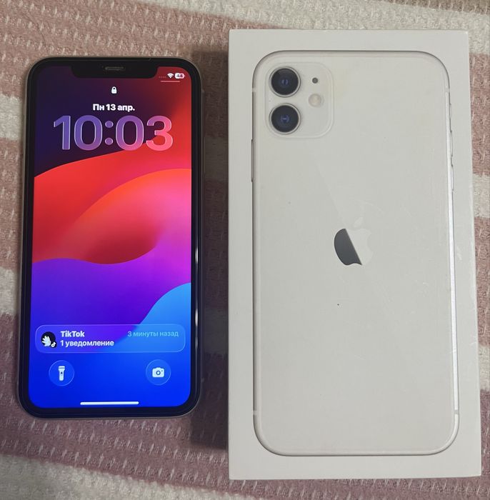 Продам iPhone 11