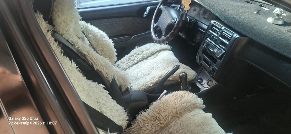 Продам Toyota Carina E