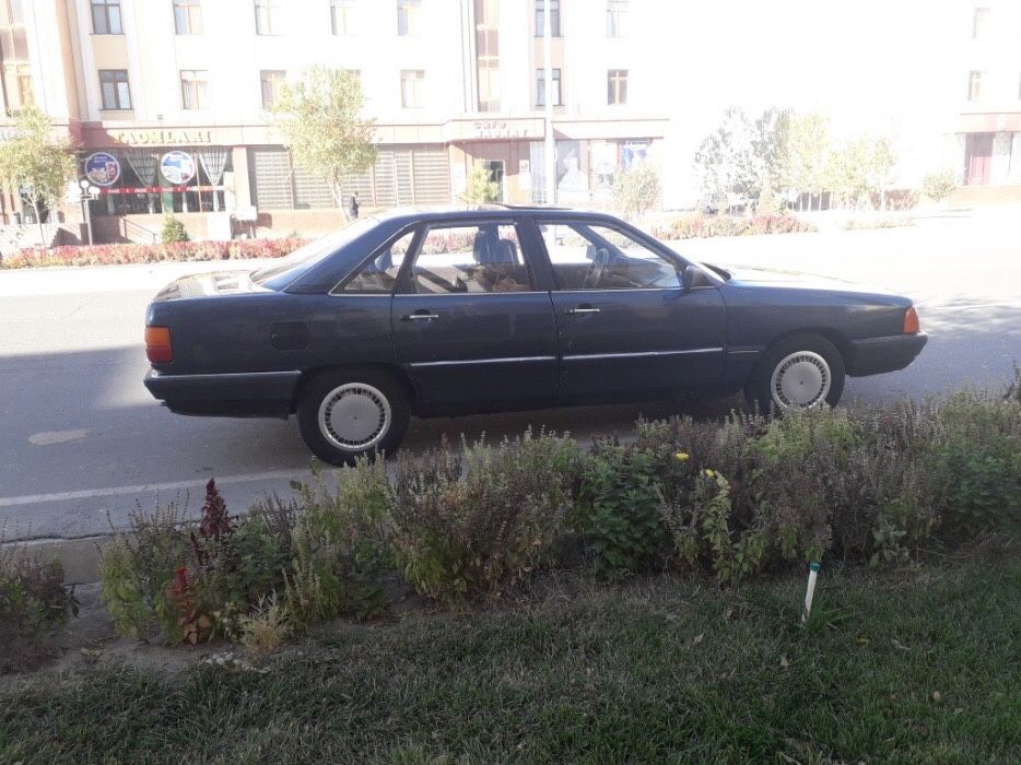 Audi 100 Sotiladi!!!