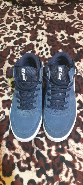 Vând urgent adidași Nike nr,38