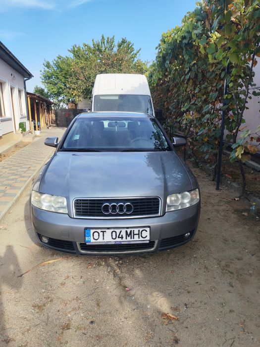 AUDI A4 2002 — imagine 2
