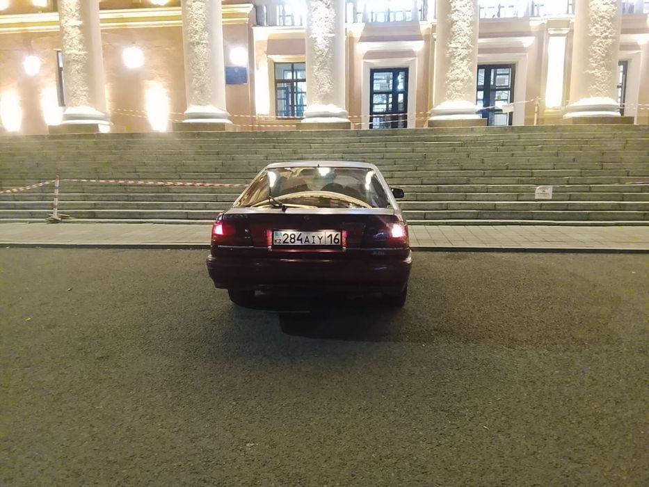 Продаю мазду 500торг