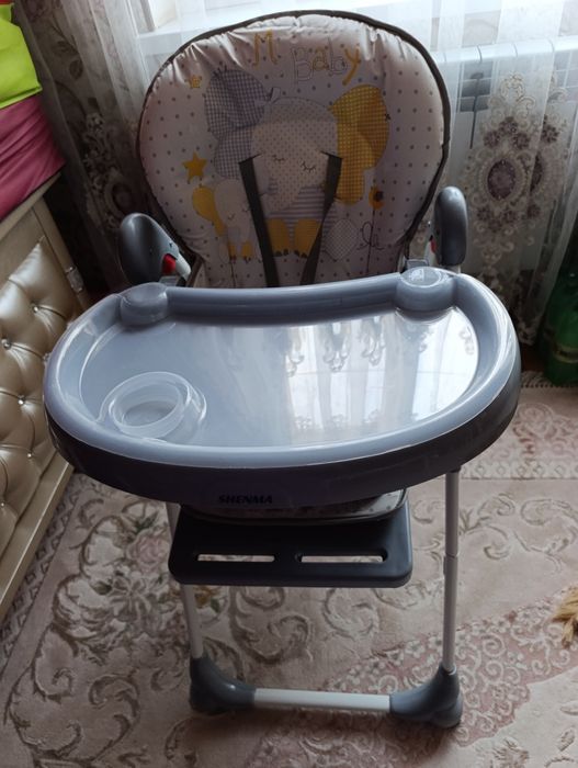 Детский стульчик для кормления.  НОВЫЙ