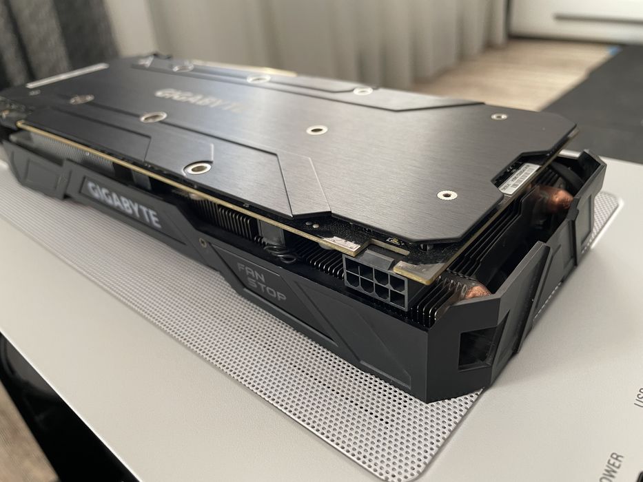 Vand placa video Gigabyte GTX 1070 8GB